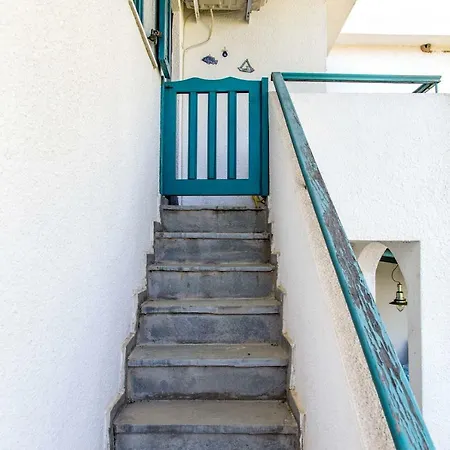 Aegean - Pool, 5 Min. Walk To The Beach Daire *