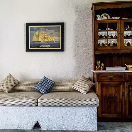 Aegean - Pool, 5 Min. Walk To The Beach Daire *