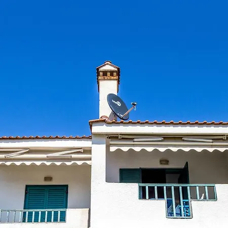 Aegean - Pool, 5 Min. Walk To The Beach Appartement *